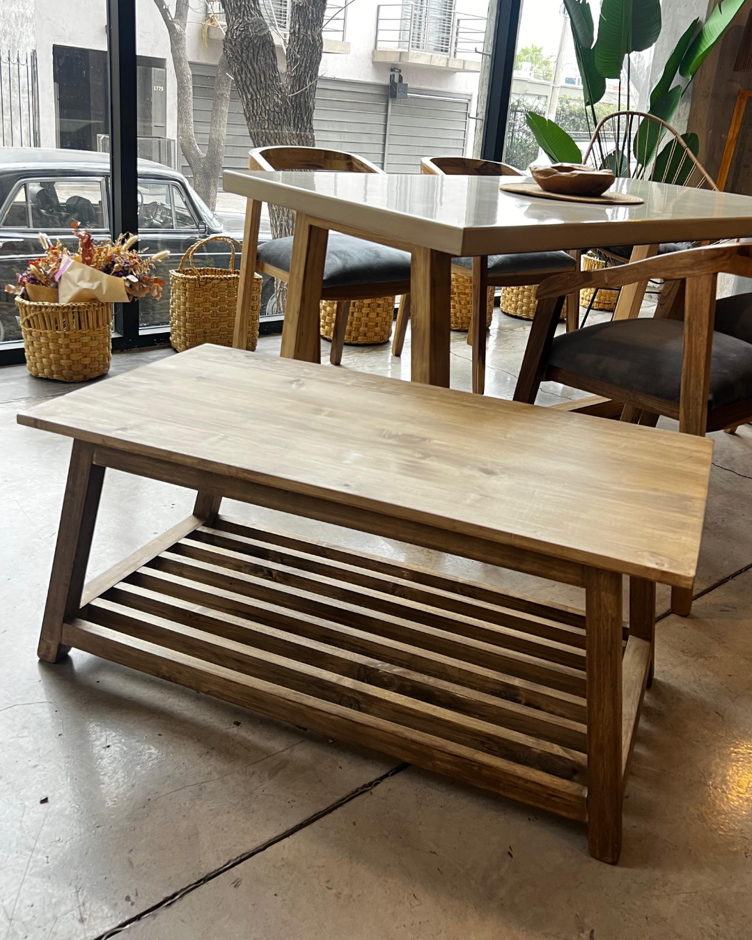 Mesa Ratona Feliciaria Varillada en Alamo con Lustre Petiribi